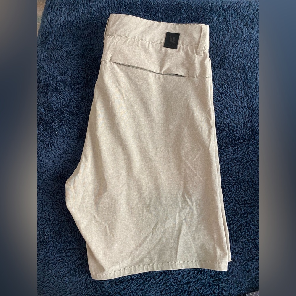 Vuori Golf Shorts